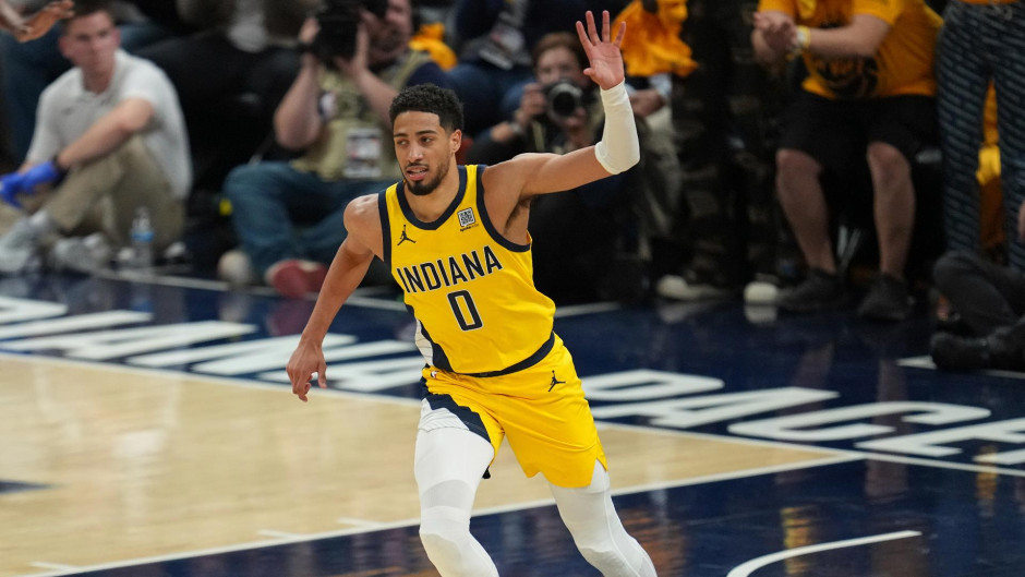 哈利伯顿几次最佳阵容  答案在这里