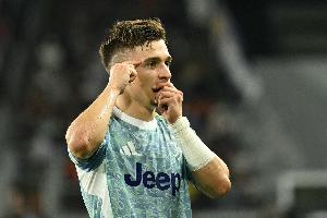 迪马：波尔图对小孔塞桑要价降低至2500万欧，A-科斯塔将转会葡体