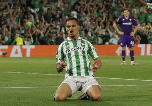 九游娱乐-记者：贝蒂斯和曼联就安东尼转会达成协议，但仍需和球员谈判