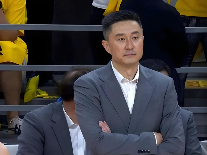 九游体育官网-雪上加霜！广东队又一锋线悍将受伤 杜锋很无奈|张浩嘉|青岛队|广东男篮|山东男篮|焦泊乔_新浪体育_新浪新闻